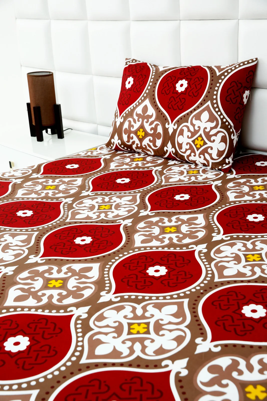 Fitted Bed Sheet-Brown Crowns - Image 4