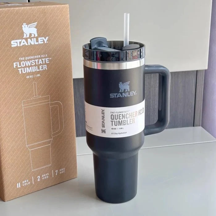 Stanley Quencher H2.0 FlowState™ Tumbler 40 OZ-1200ML - Image 4